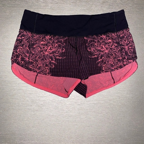 lululemon athletica Pants - Lululemon shorts
2.5 inseam
New no tags
Size 4